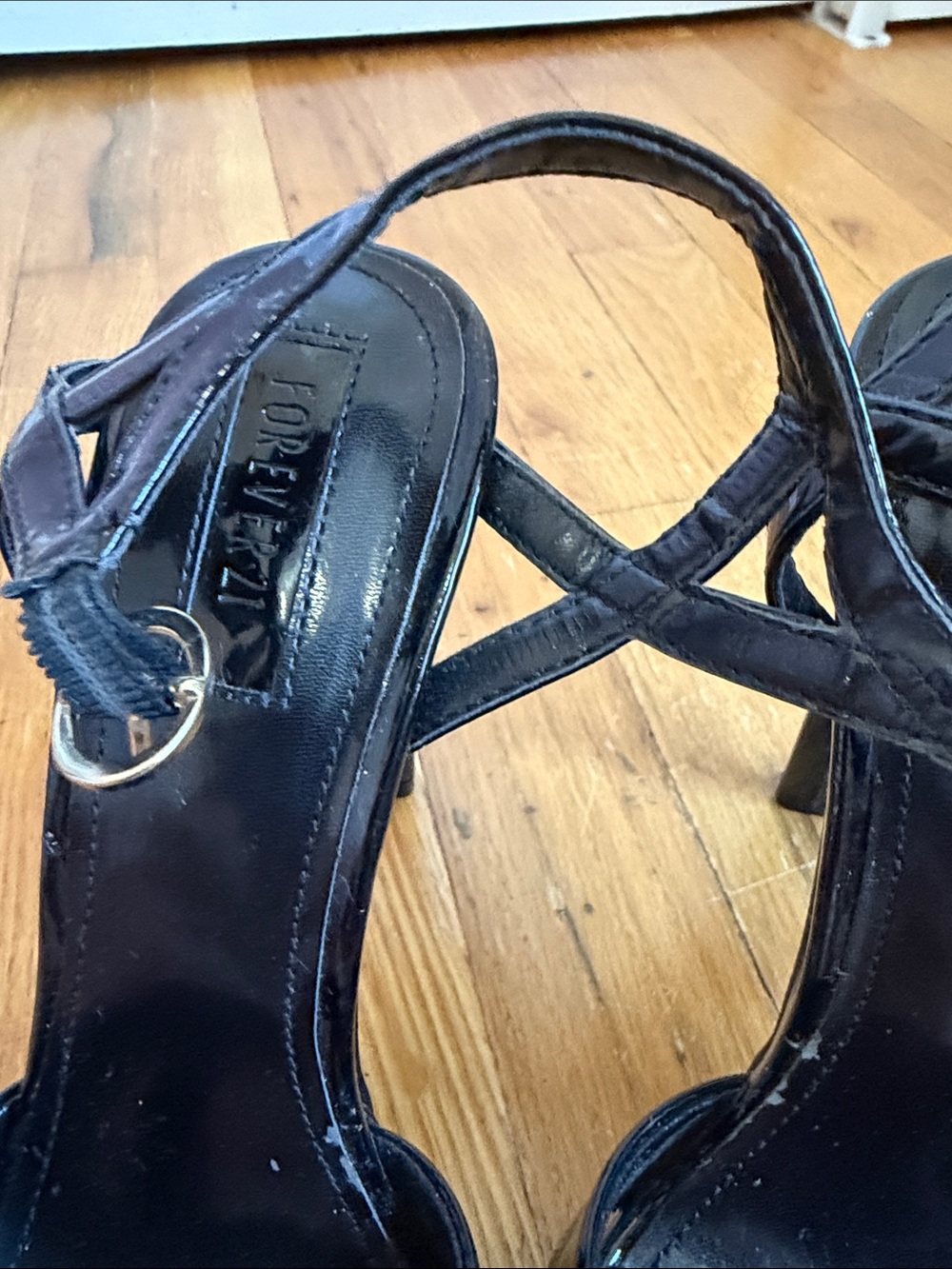 Forever 21 Black Patent Platform Strappy Heels - Picture 4 of 5